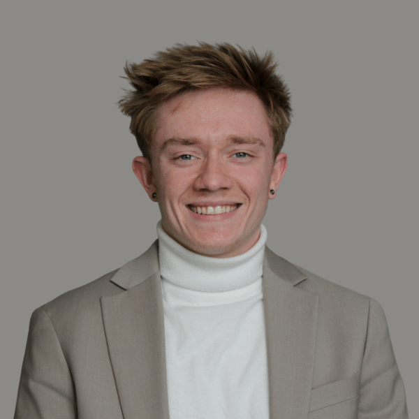 Dillan Voelker